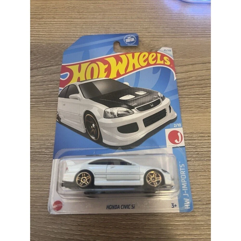 Hot Wheels Honda Civic Si HW J-Imports 1:64 White Black Gold Diecast Car 2021